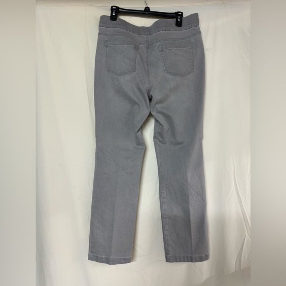 Gloria Vanderbilt, size 12 stretch jeggings. Gray. - Picture 5 of 7